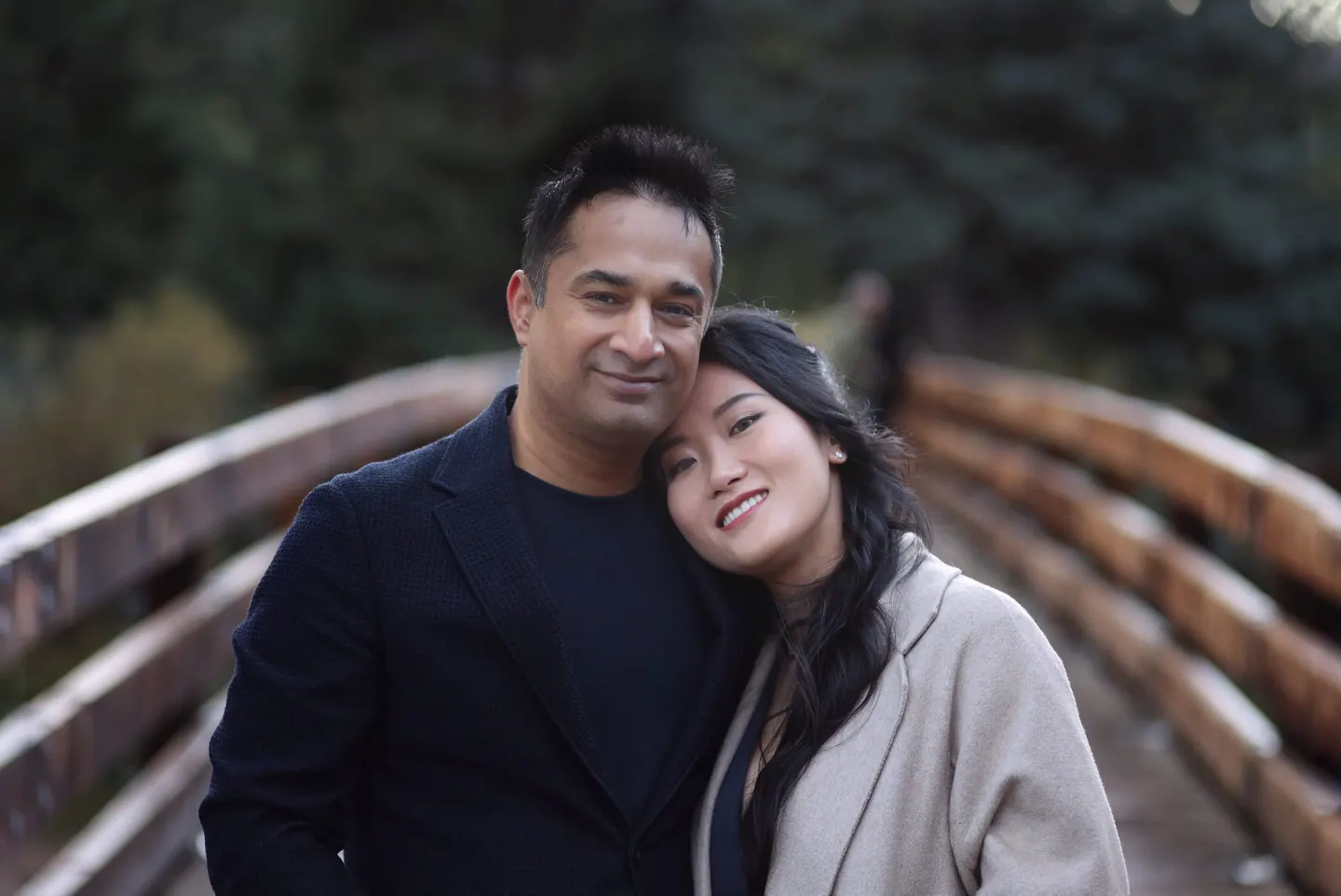 Zohaib Akhtar और Chenyu Li
